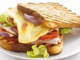 Croque Monsieur Salami