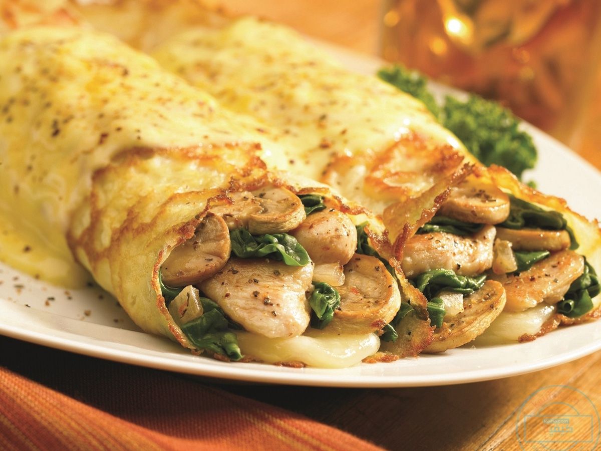 Spanish chicken and mushroom crepe