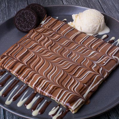 Oreo chocolate crepe