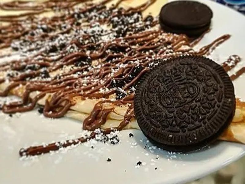 Oreo With Nutella Chocolate Crepe