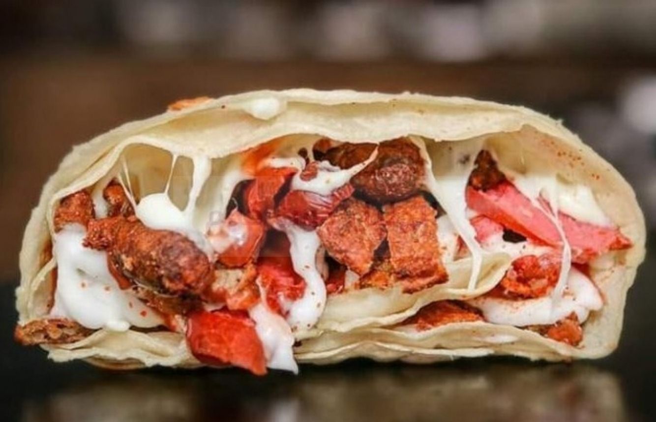 Buy 2 Oriental Sausage Crepe And Get a small Nutella Pie For Free Offer