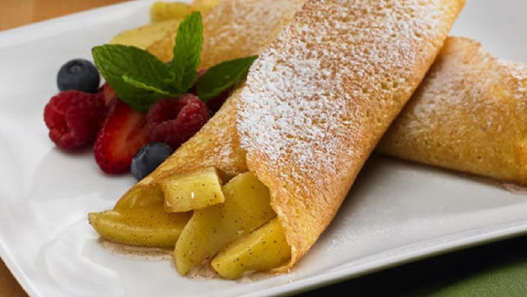 Apple With Honey Crepe
