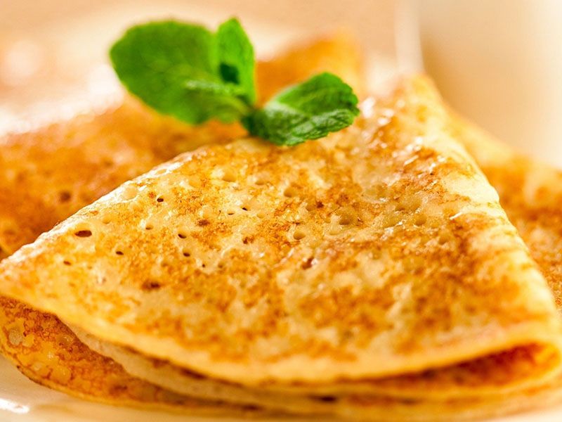Fried cheese crepe