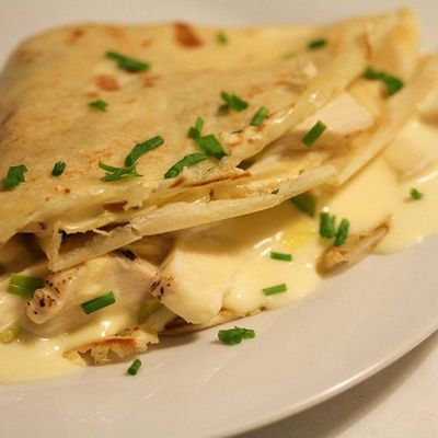 Mozzarella Cheese Manoucheh