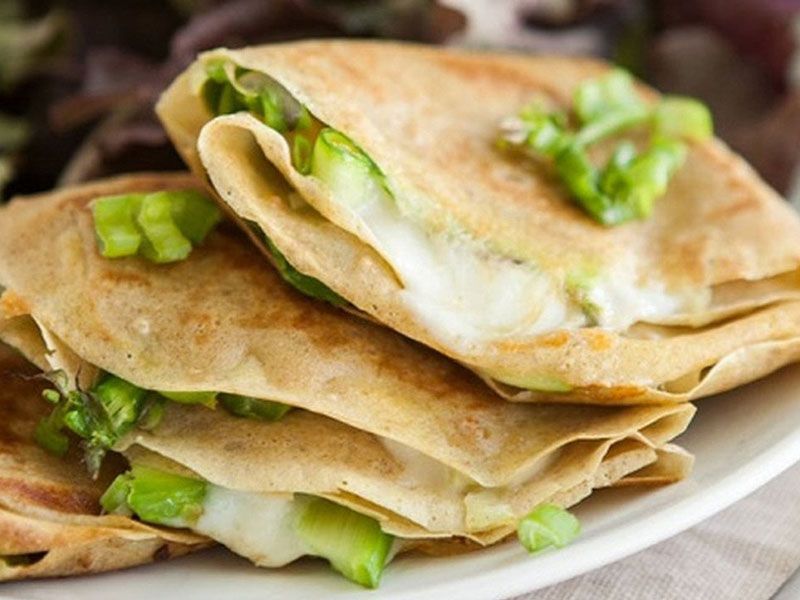 mozzarella crepe