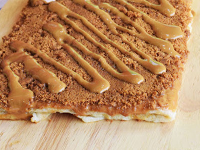 Halawa With Chocolate Crepe