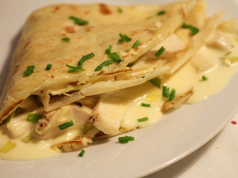 Roumi Cheese Crepe