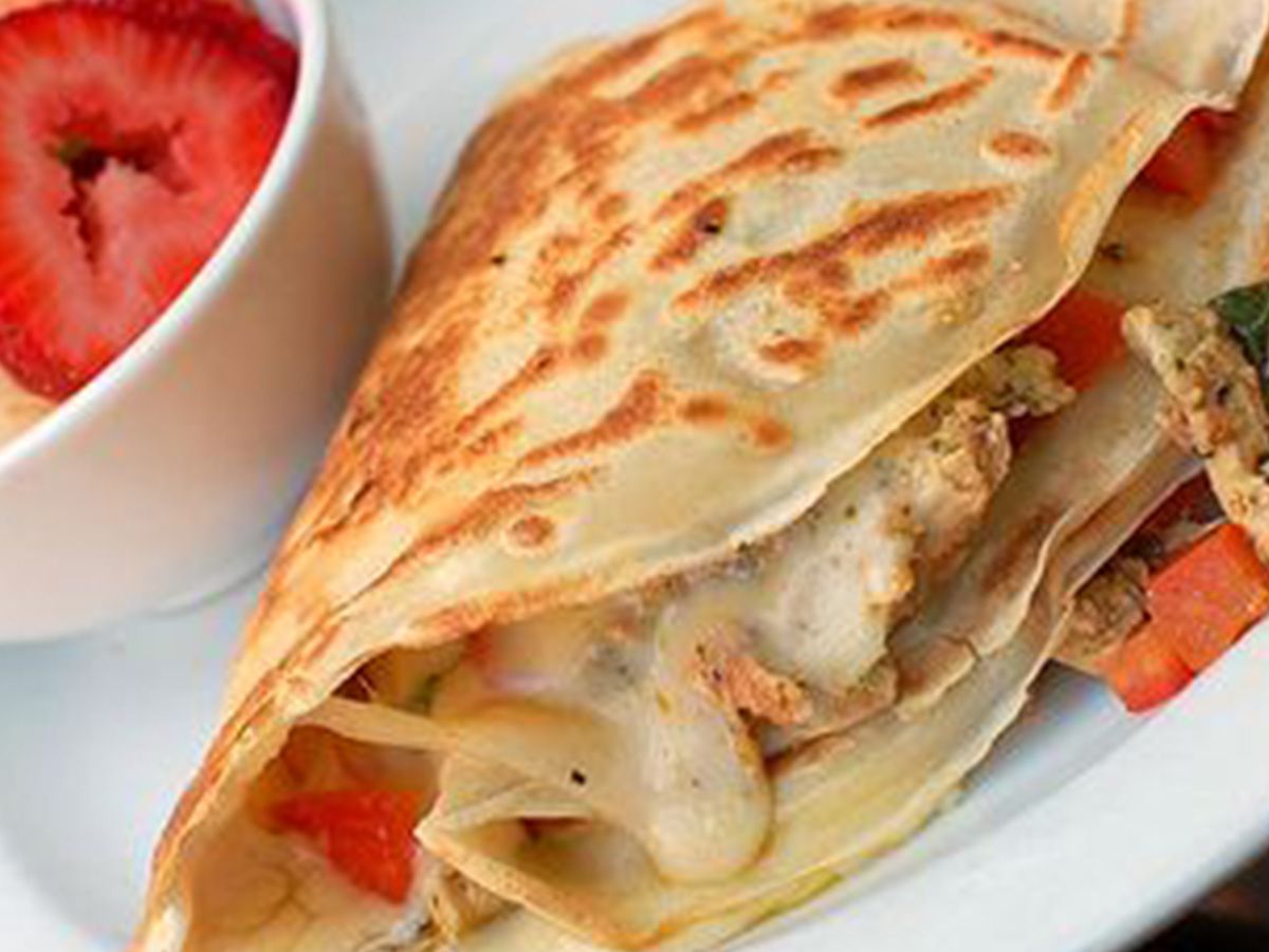 Chicken shawarma crepe