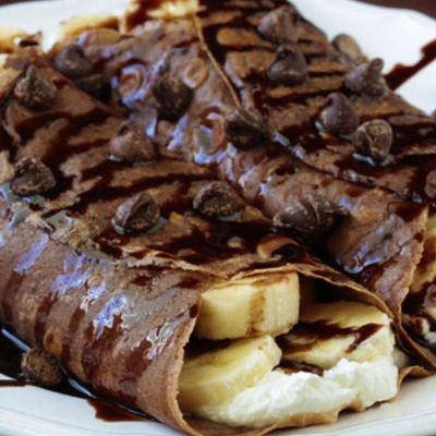 Nutella chocolate with banana crepe