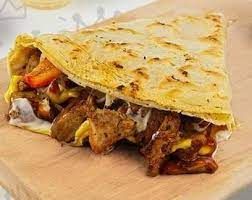 Shish Tawook With Crunchy And Cordon Bleu Crepe
