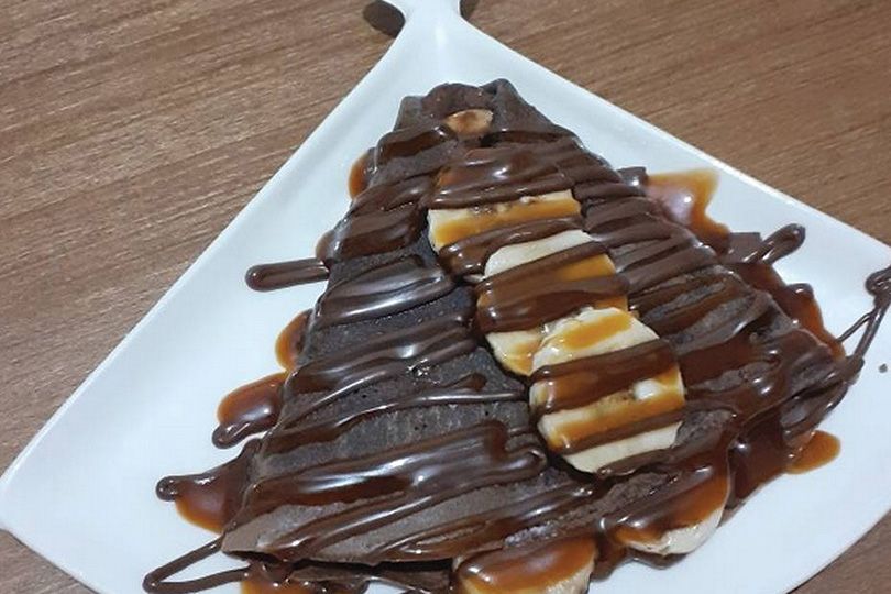 Chocolate, Banana and Nuts Crepe