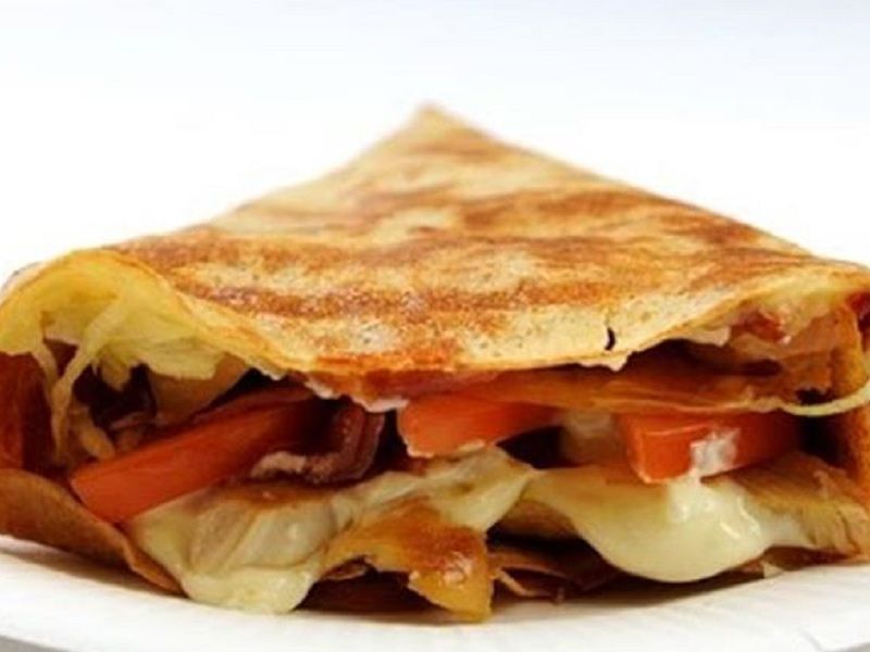 Crispy Sausage Crepe