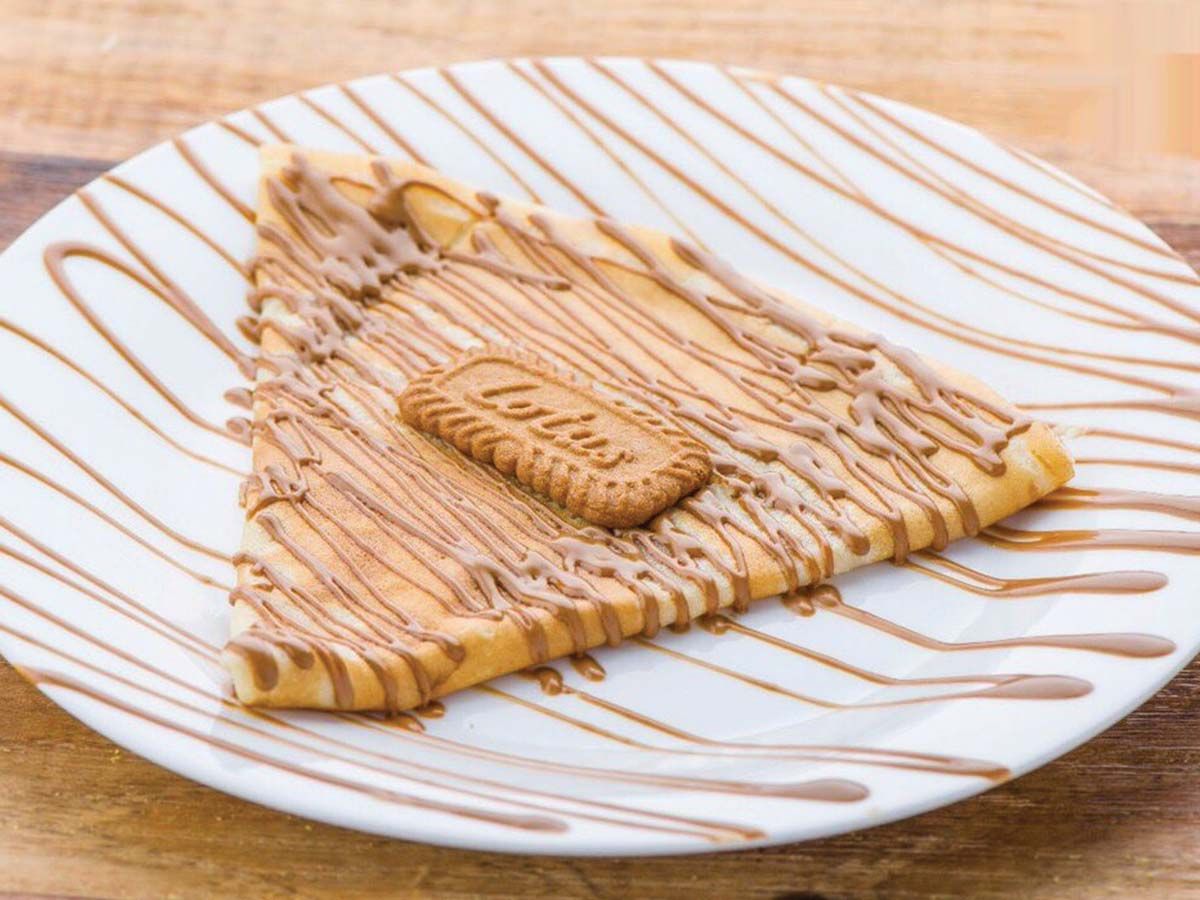 Lotus crepe