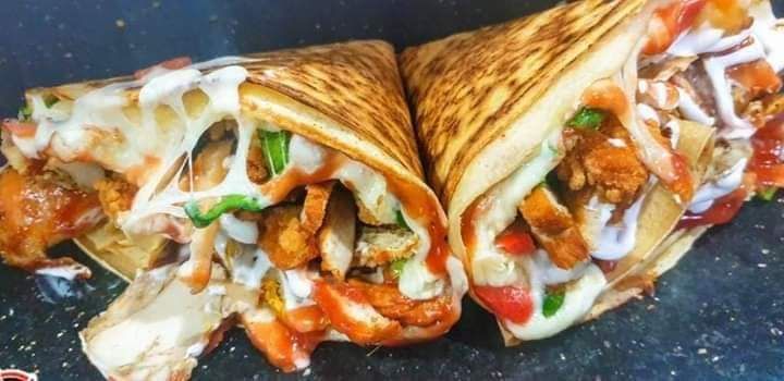 Mix chicken crepe