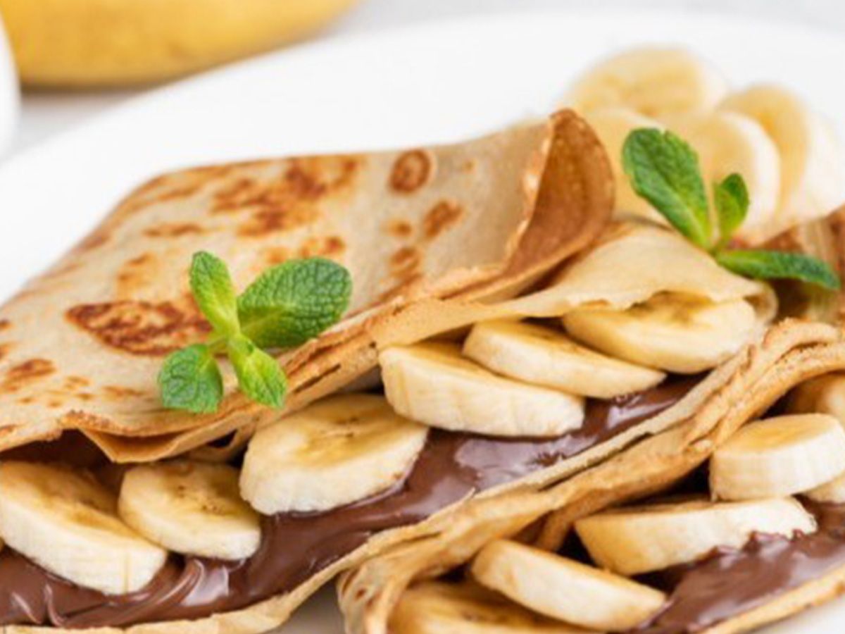 Chocolate banana crepe