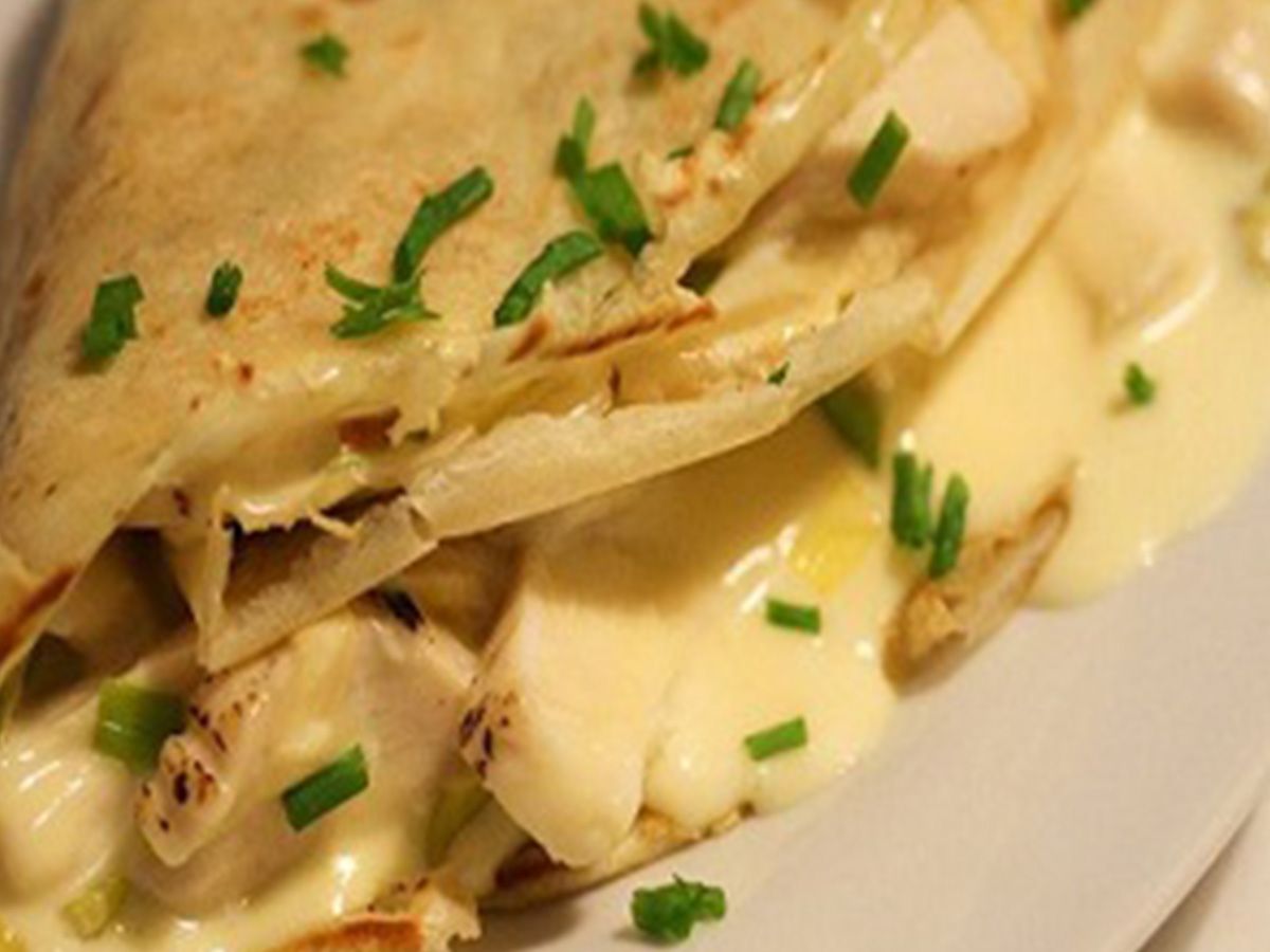 Mozzarella crepe
