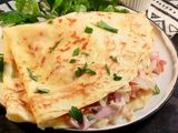 Mix cheese crepe