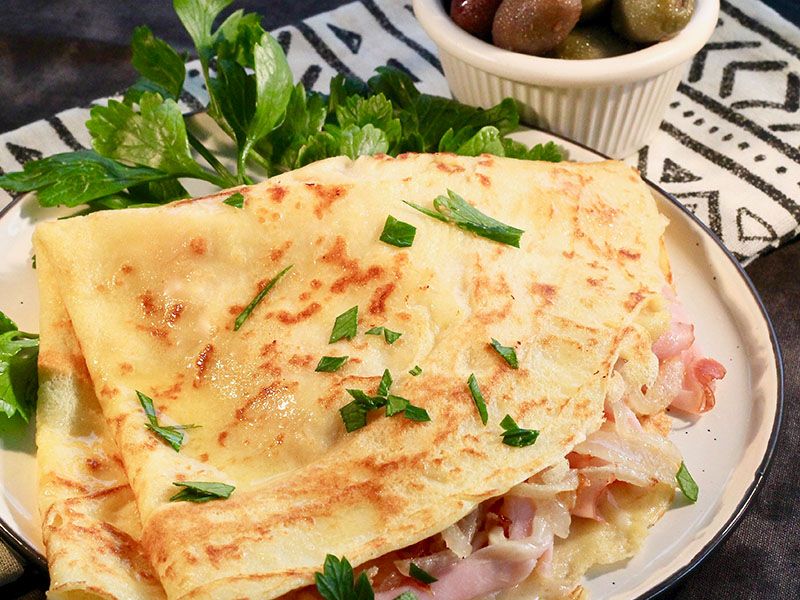 Mix Cheese Crepe