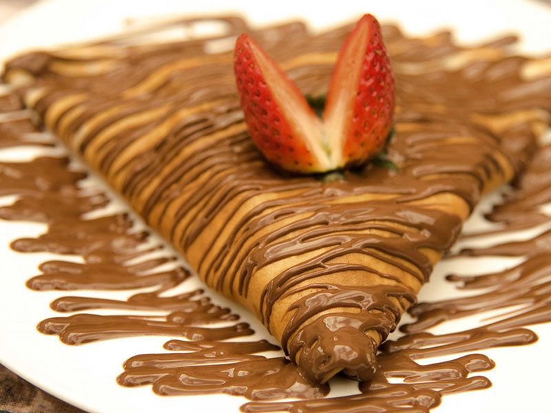 Nutella Chocolate With Oreo Crepe
