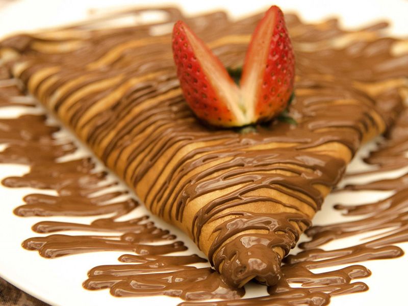 Nutella Chocolate With Oreo Crepe