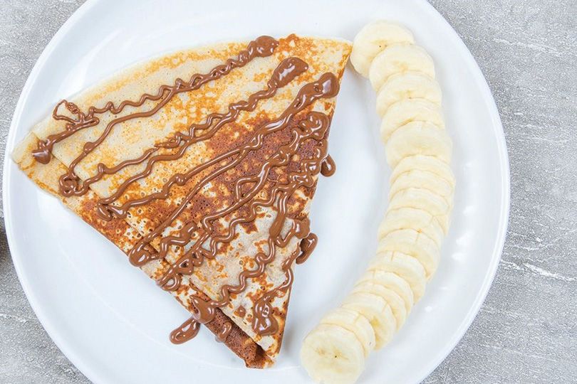 Nutella + Dates Crepe