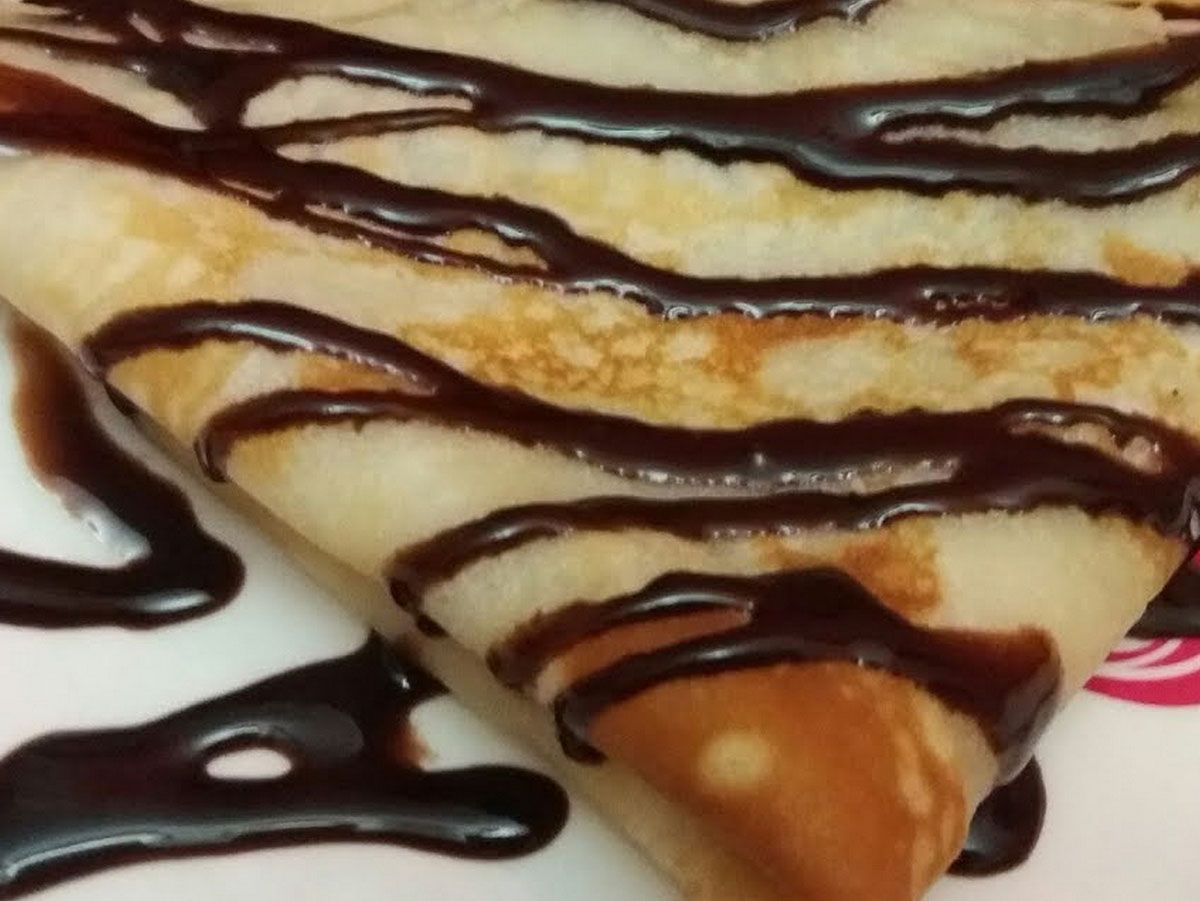 Nutella hazelnut crepe