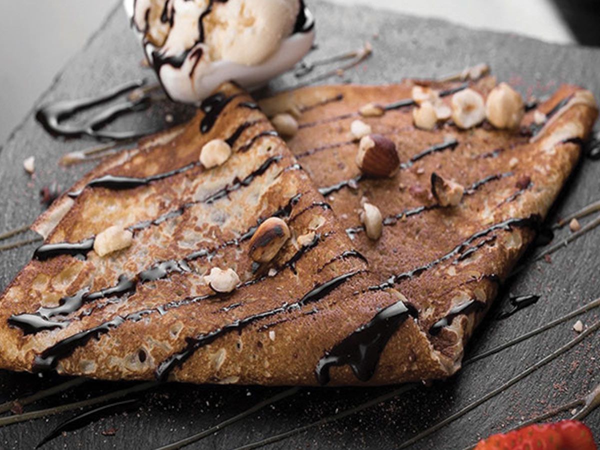 Nutella Chocolate Nuts Crepe