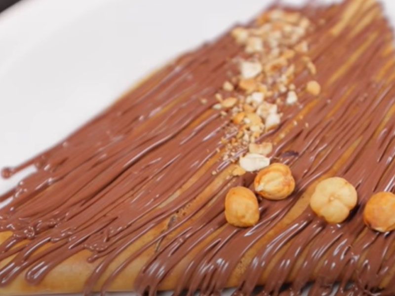 Nutella Chocolate With Nuts Crepe