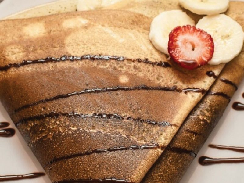 Chocolate With Banana Crepe