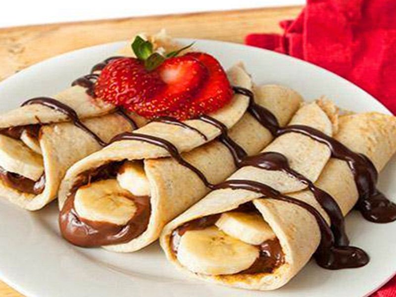 Banana With Nutella Chocolate Crepe