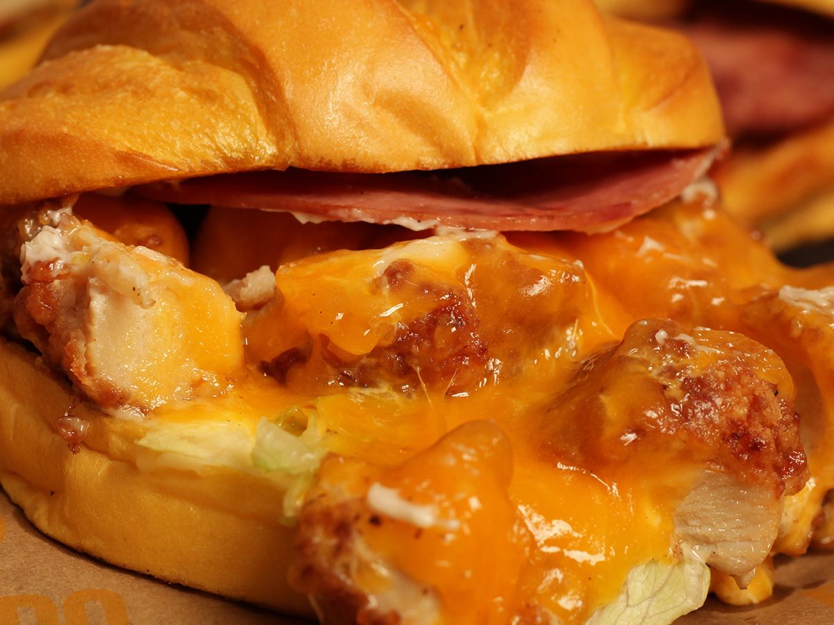 El Capo delivery service in Jordan Talabat