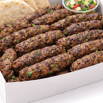 ميرنا ميلز photo 2
