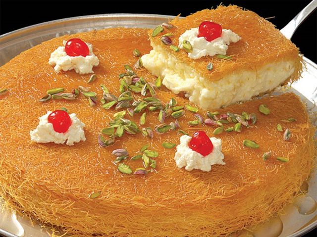 Kunafa with Qeshta