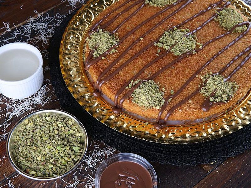 Charcoal Nutella Konafa