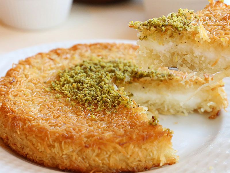 Charcoal Konafa With Turkish Qeshta