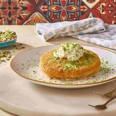 Kunafa with qeshta