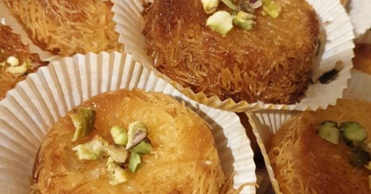Konafa Maghshusha With Hazelnut