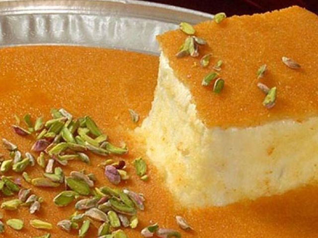 Nabulsi Kunafa with cheese