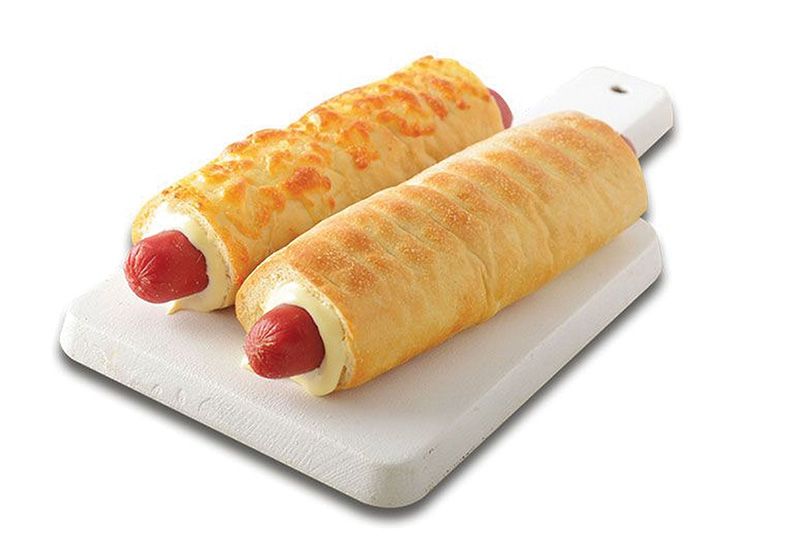 Cheddar Corden Dog