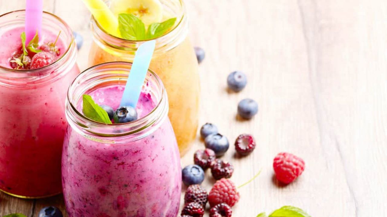 Fruits Yogurt Cocktail