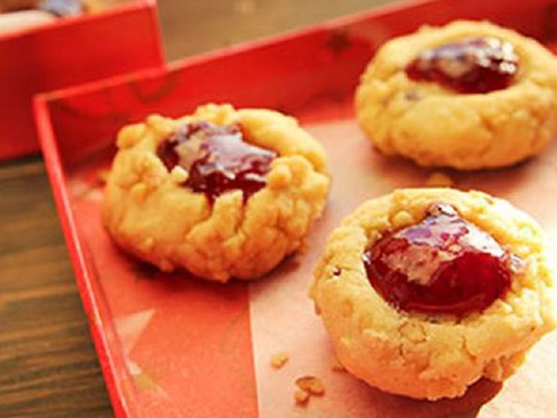 Strawberry Cookies