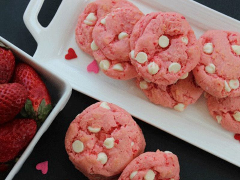 Strawberry Cookies