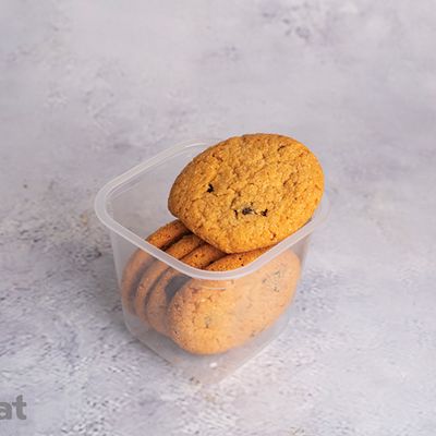 Large Chocolate Chip Cookies