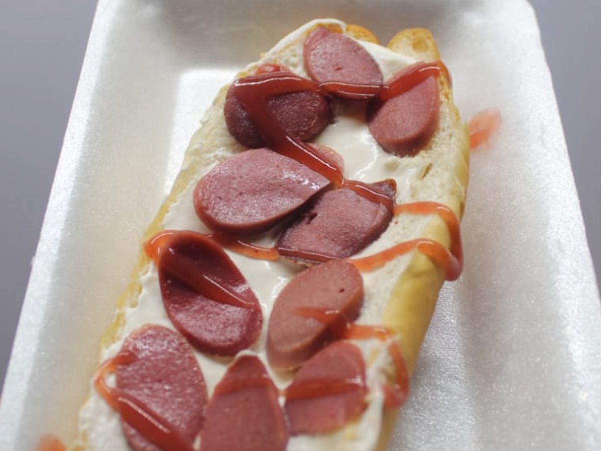Kiri Hot Dog Sandwich