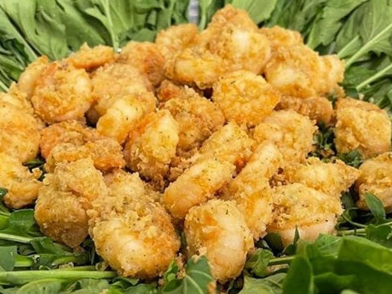 1/2 kg Shrimp + Salad + Bread