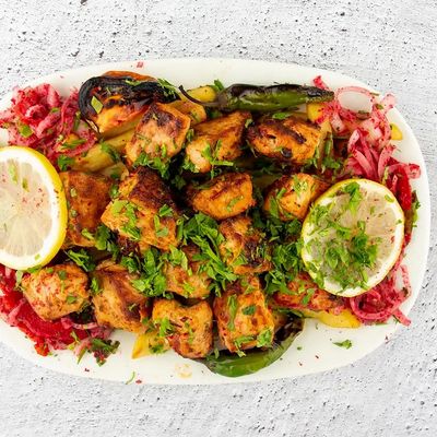 1/2 kilo Shish Tawook