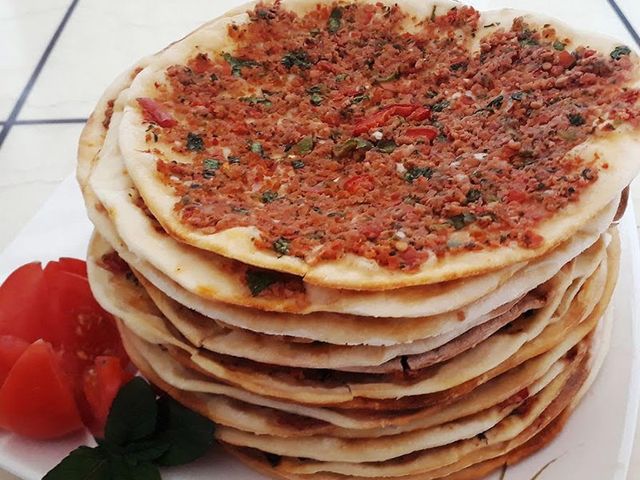 Tomato Safiha Manoucheh