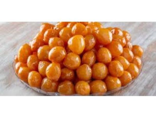 Zalabia With Honey