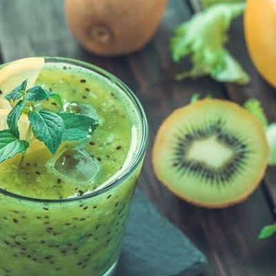Kiwi Juice and pieces
