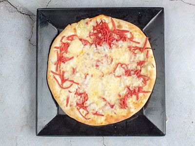 Luncheon With Mozzarella Cheese Manoucheh